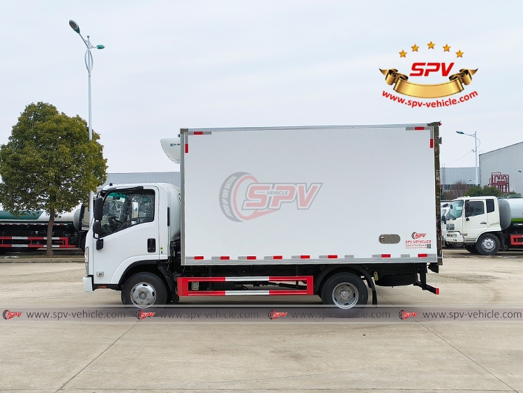 SPV-Vehicle - 4 Tons Refrigerator Truck ISUZU - Left Side View